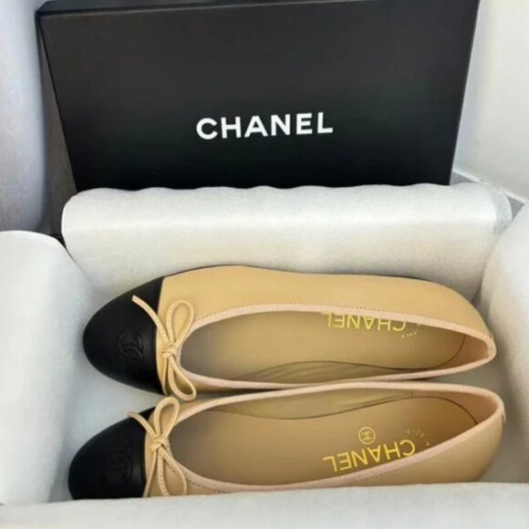 Beige and Black Women's Ballet Flats - Picture 1 of 5